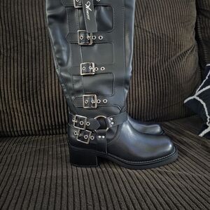 Black Buckle Knee-High Boots